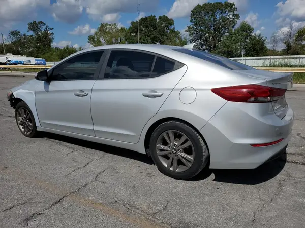 5NPD84LF8HH001428 2017 HYUNDAI ELANTRA - Image 2