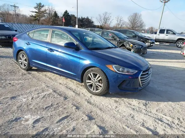5NPD84LF8HH002546 2017 HYUNDAI ELANTRA - Image 1