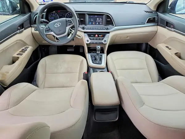 5NPD84LF8HH002708 2017 HYUNDAI ELANTRA - Image 8