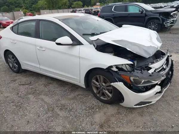 5NPD84LF8HH003079 2017 HYUNDAI ELANTRA - Image 1