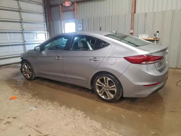 5NPD84LF8HH003289 2017 HYUNDAI ELANTRA - Image 2