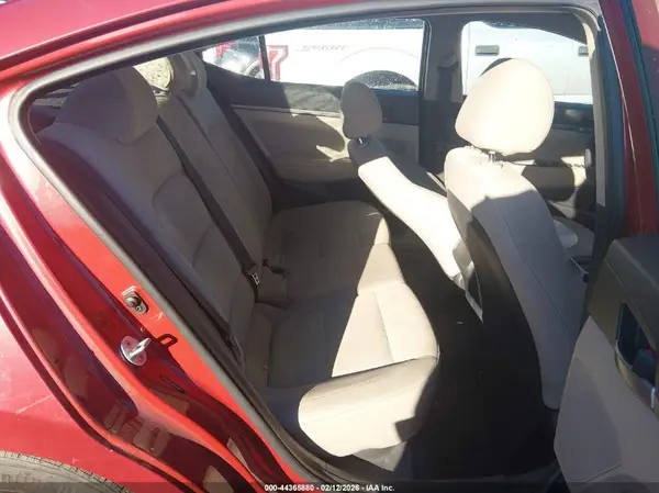 5NPD84LF8HH003664 2017 HYUNDAI ELANTRA - Image 8