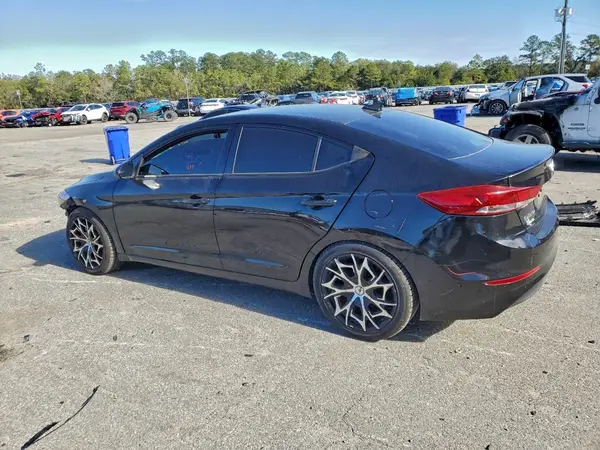 5NPD84LF8HH003891 2017 HYUNDAI ELANTRA - Image 2