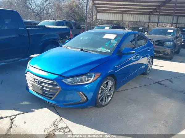 5NPD84LF8HH004863 2017 HYUNDAI ELANTRA - Image 2