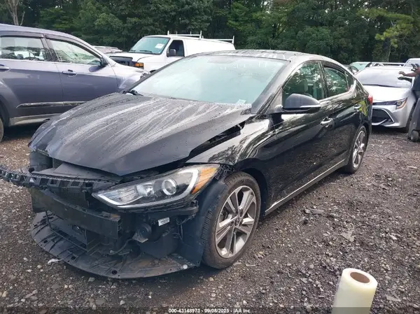 5NPD84LF8HH007178 2017 HYUNDAI ELANTRA - Image 2