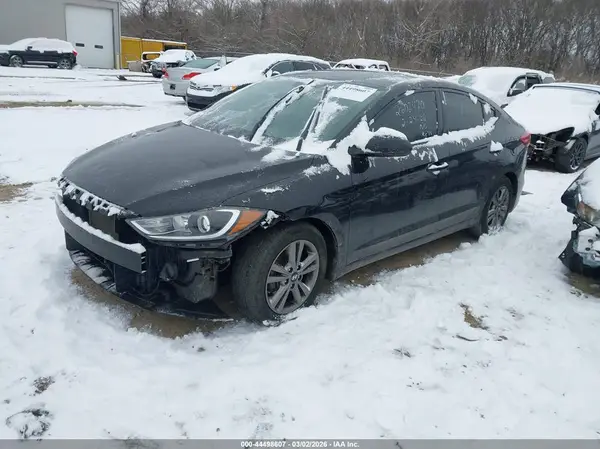 5NPD84LF8HH007181 2017 HYUNDAI ELANTRA - Image 2