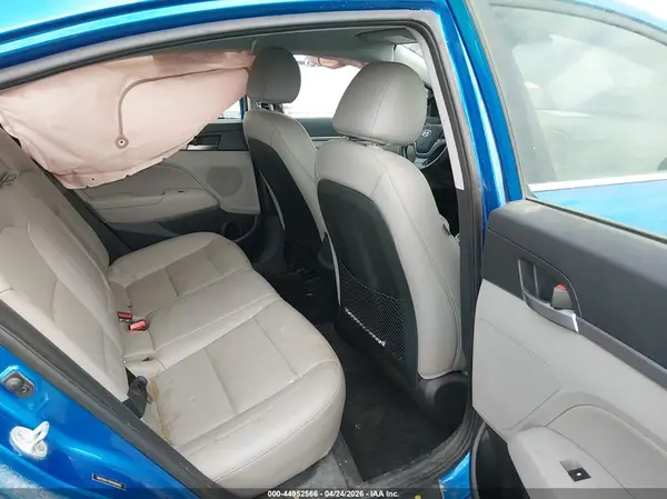 5NPD84LF8HH009660 2017 HYUNDAI ELANTRA - Image 8
