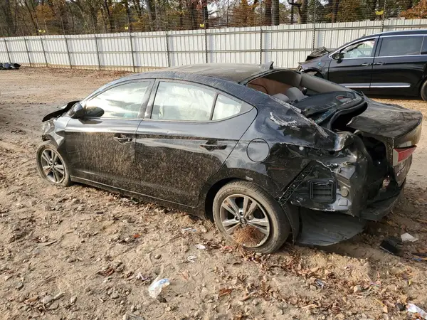 5NPD84LF8HH010520 2017 HYUNDAI ELANTRA - Image 2