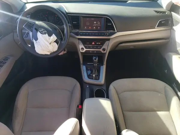 5NPD84LF8HH014082 2017 HYUNDAI ELANTRA - Image 8