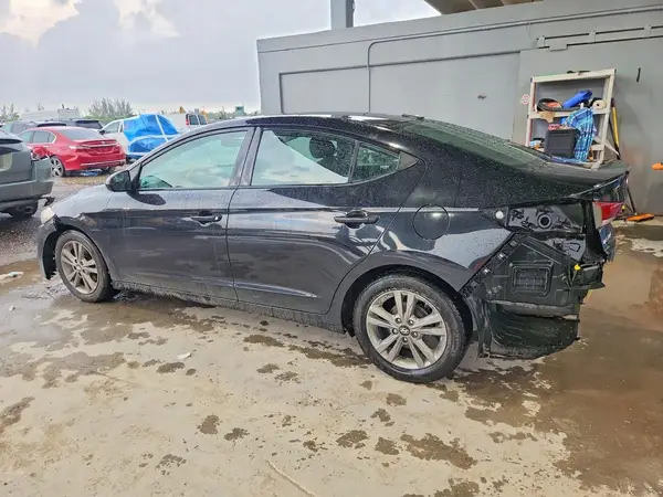 5NPD84LF8HH014180 2017 HYUNDAI ELANTRA - Image 2