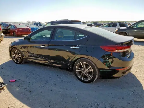 5NPD84LF8HH018942 2017 HYUNDAI ELANTRA - Image 2