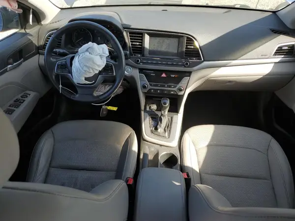 5NPD84LF8HH020772 2017 HYUNDAI ELANTRA - Image 8