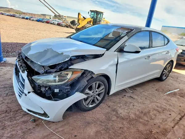 5NPD84LF8HH024904 2017 HYUNDAI ELANTRA - Image 1