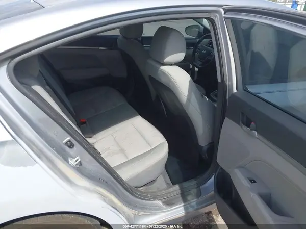 5NPD84LF8HH028001 2017 HYUNDAI ELANTRA - Image 8