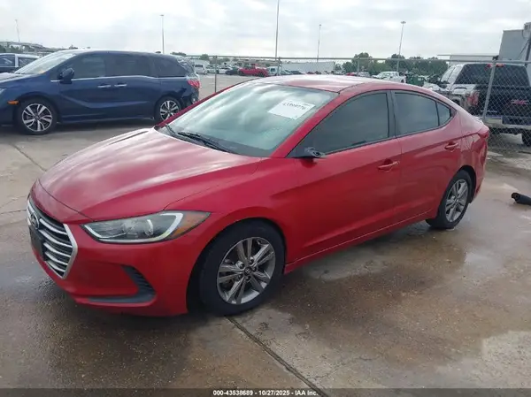 5NPD84LF8HH029536 2017 HYUNDAI ELANTRA - Image 2