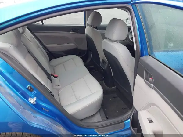 5NPD84LF8HH029570 2017 HYUNDAI ELANTRA - Image 8