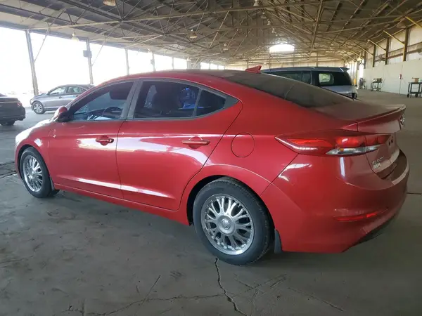 5NPD84LF8HH030475 2017 HYUNDAI ELANTRA - Image 2