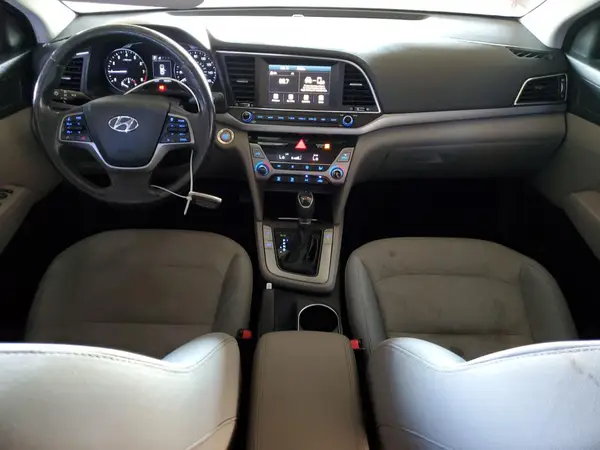 5NPD84LF8HH030475 2017 HYUNDAI ELANTRA - Image 8