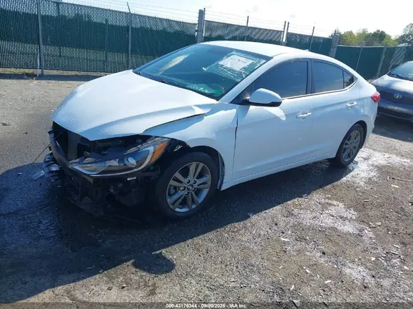 5NPD84LF8HH033540 2017 HYUNDAI ELANTRA - Image 2