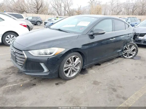 5NPD84LF8HH035840 2017 HYUNDAI ELANTRA - Image 2