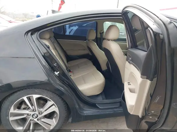 5NPD84LF8HH035840 2017 HYUNDAI ELANTRA - Image 8