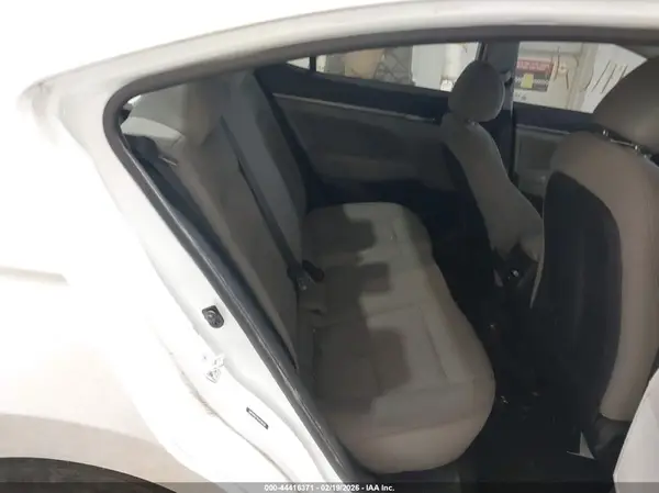 5NPD84LF8HH036938 2017 HYUNDAI ELANTRA - Image 8