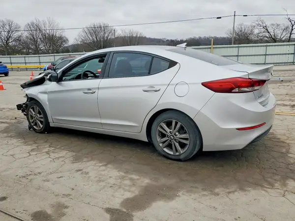 5NPD84LF8HH039189 2017 HYUNDAI ELANTRA - Image 2