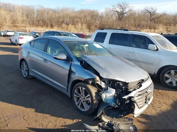 5NPD84LF8HH040052 2017 HYUNDAI ELANTRA - Image 1