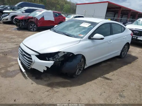 5NPD84LF8HH041184 2017 HYUNDAI ELANTRA - Image 2