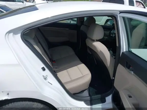 5NPD84LF8HH041184 2017 HYUNDAI ELANTRA - Image 8