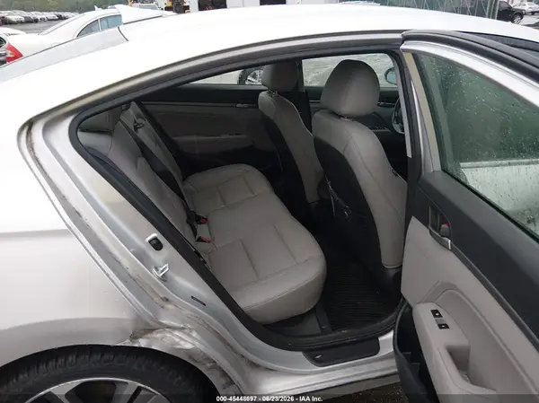 5NPD84LF8HH041413 2017 HYUNDAI ELANTRA - Image 8