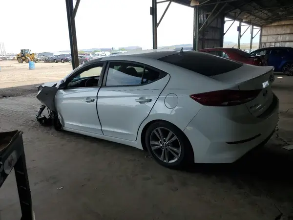 5NPD84LF8HH041797 2017 HYUNDAI ELANTRA - Image 2