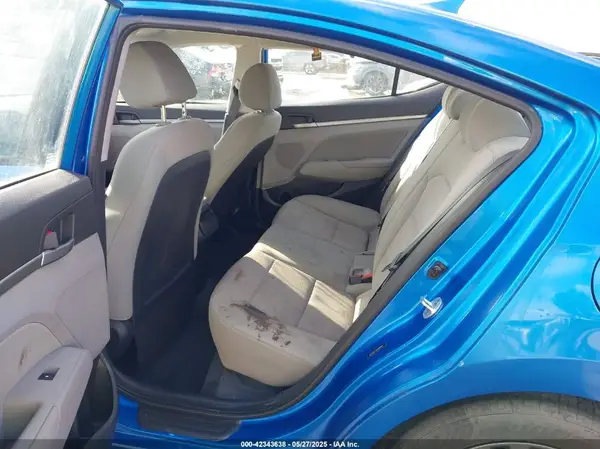 5NPD84LF8HH043663 2017 HYUNDAI ELANTRA - Image 8