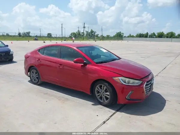 5NPD84LF8HH043887 2017 HYUNDAI ELANTRA - Image 1