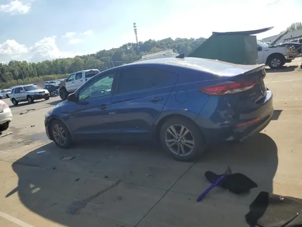 5NPD84LF8HH044795 2017 HYUNDAI ELANTRA - Image 2
