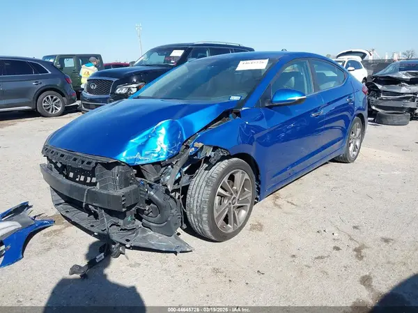 5NPD84LF8HH045414 2017 HYUNDAI ELANTRA - Image 2