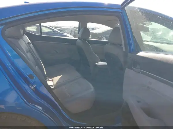 5NPD84LF8HH045414 2017 HYUNDAI ELANTRA - Image 8