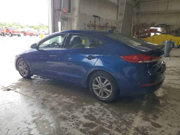 5NPD84LF8HH046644 2017 HYUNDAI ELANTRA - Image 2