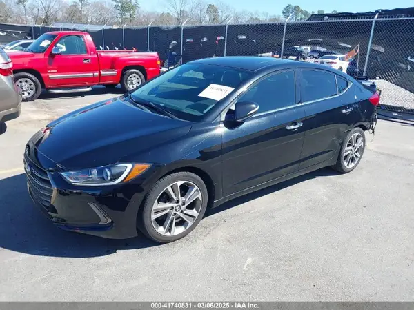 5NPD84LF8HH049737 2017 HYUNDAI ELANTRA - Image 2