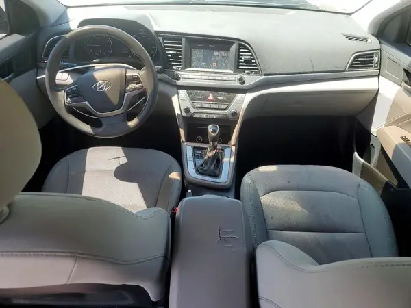 5NPD84LF8HH052086 2017 HYUNDAI ELANTRA - Image 8