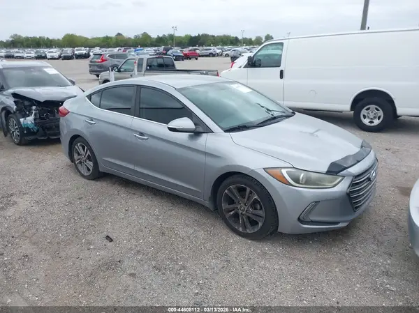 5NPD84LF8HH053657 2017 HYUNDAI ELANTRA - Image 1