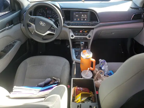 5NPD84LF8HH058518 2017 HYUNDAI ELANTRA - Image 8
