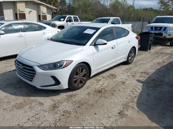 5NPD84LF8HH058910 2017 HYUNDAI ELANTRA - Image 2
