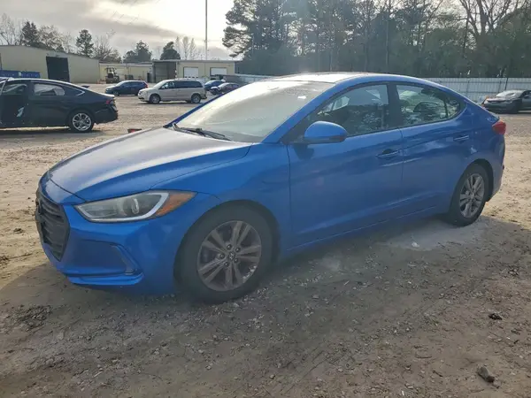 5NPD84LF8HH059586 2017 HYUNDAI ELANTRA - Image 1