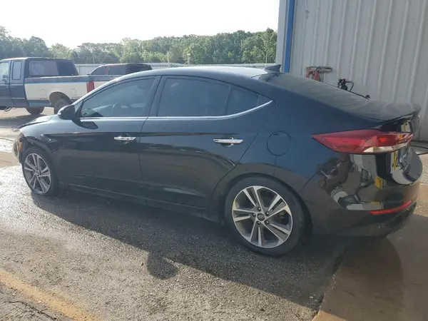 5NPD84LF8HH063668 2017 HYUNDAI ELANTRA - Image 2