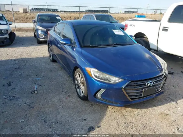 5NPD84LF8HH065677 2017 HYUNDAI ELANTRA - Image 1