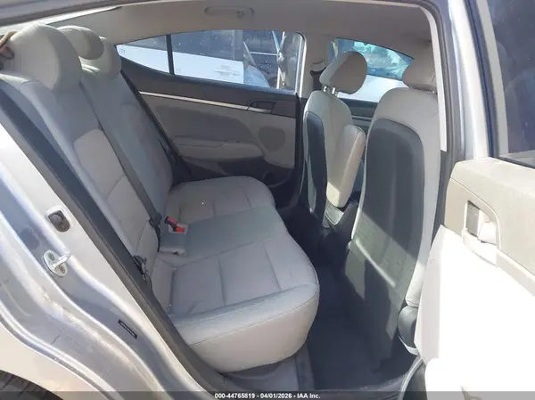 5NPD84LF8HH066960 2017 HYUNDAI ELANTRA - Image 8