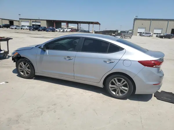 5NPD84LF8HH067901 2017 HYUNDAI ELANTRA - Image 2