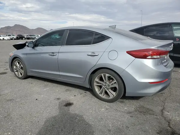 5NPD84LF8HH068255 2017 HYUNDAI ELANTRA - Image 2