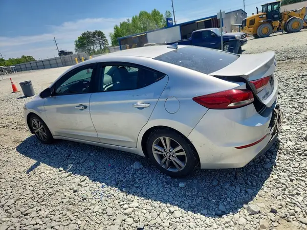5NPD84LF8HH069552 2017 HYUNDAI ELANTRA - Image 2